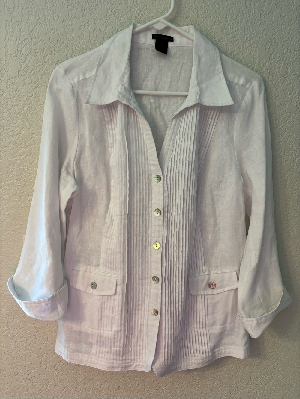 Sara Isabella Y2K Vintage woman’s Pintuck Button-Front Shirt Jacket - White